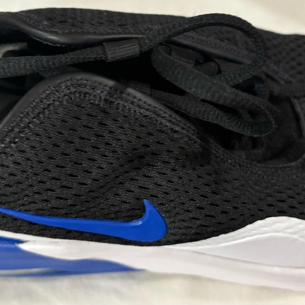 Size 8.5 men’s shoe - Picture 9 of 15